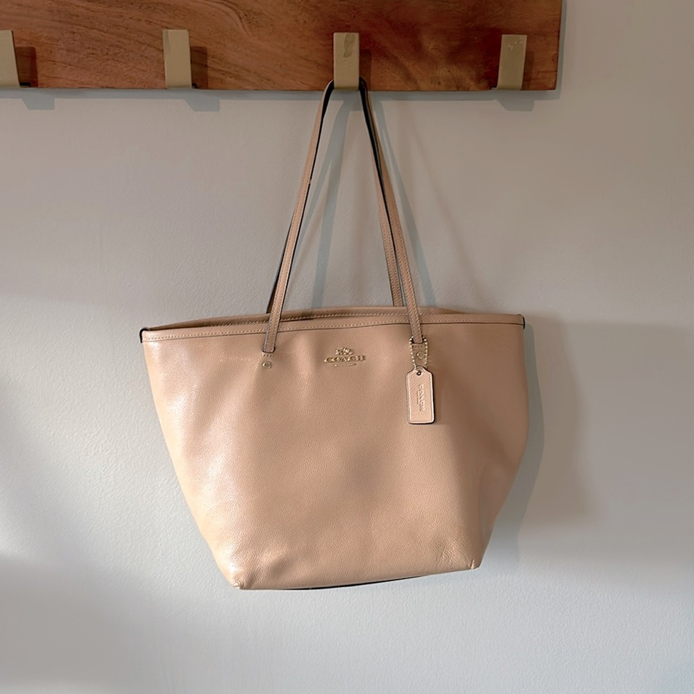Leather Tan COACH shoulder bag